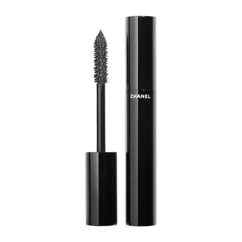 mascara le volume chanel review|chanel waterproof mascara reviews.